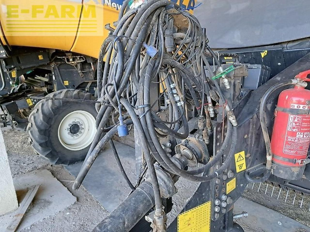 Fyrkantspress New Holland bb 1290 r: bild 11