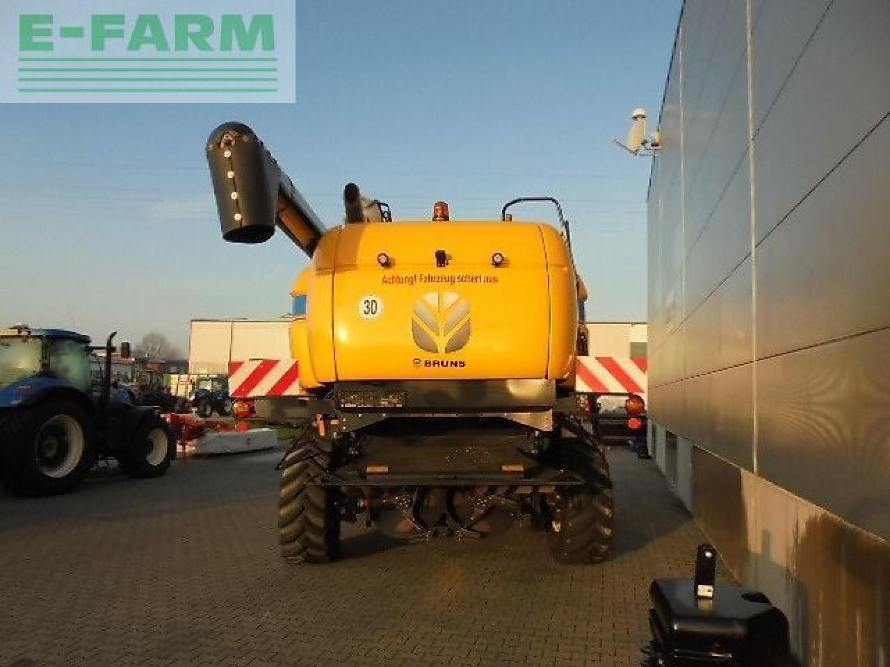 New Holland ch7.70 my19 - Skördetröska: bild 4 New Holland ch7.70 my19 - Skördetröska: bild 4