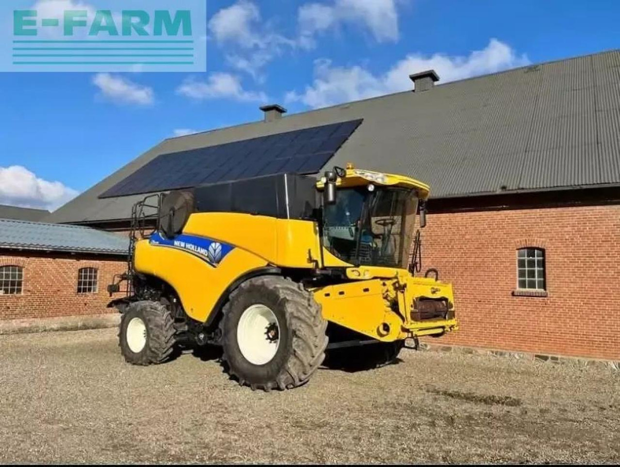 New Holland cr 9080 - Skördetröska: bild 1 New Holland cr 9080 - Skördetröska: bild 1