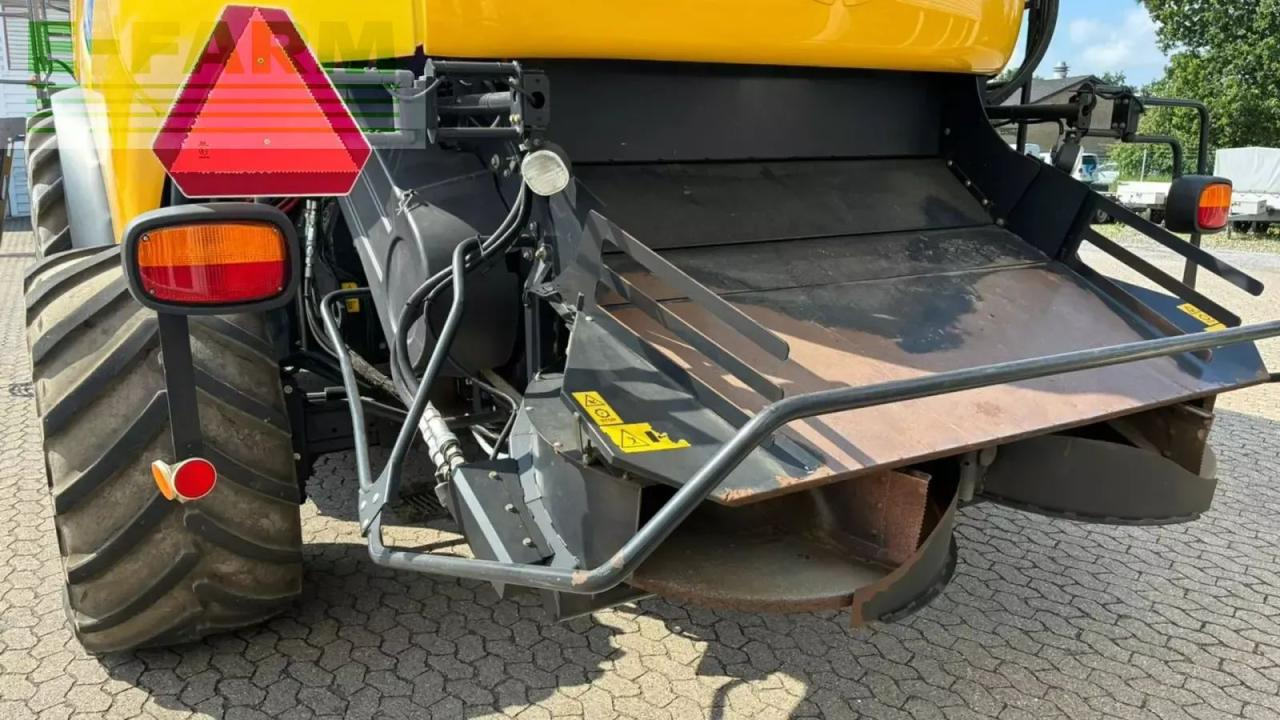 New Holland cr9090 cr9090 - Skördetröska: bild 5 New Holland cr9090 cr9090 - Skördetröska: bild 5