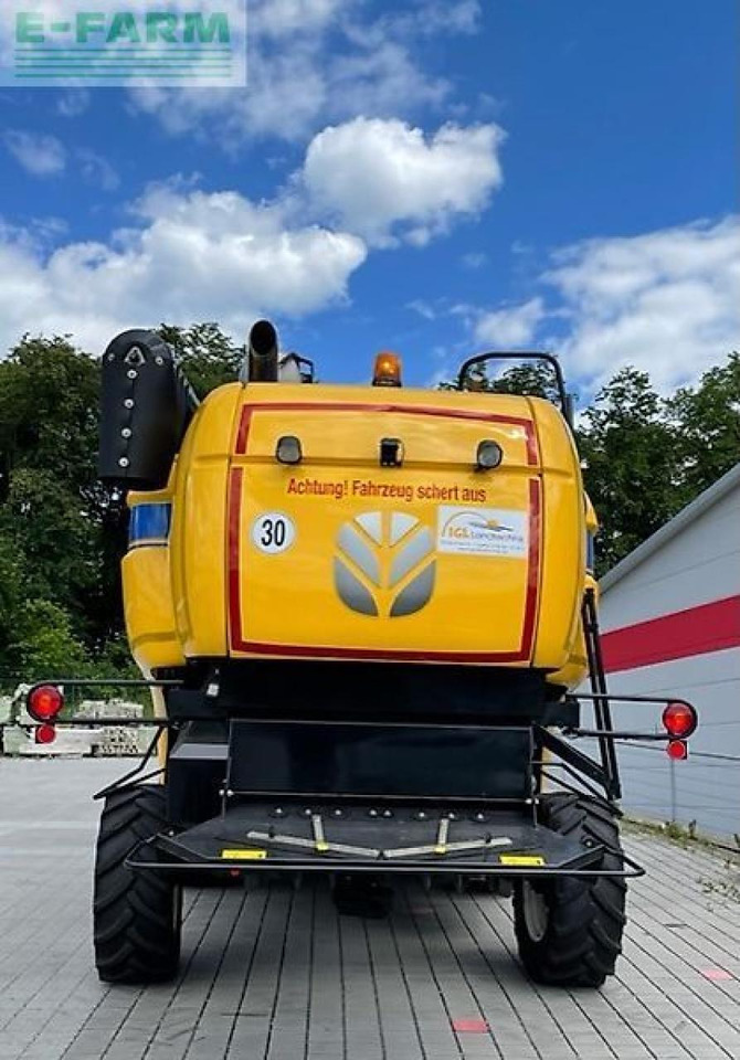 New Holland cx 5.80 - Skördetröska: bild 4 New Holland cx 5.80 - Skördetröska: bild 4