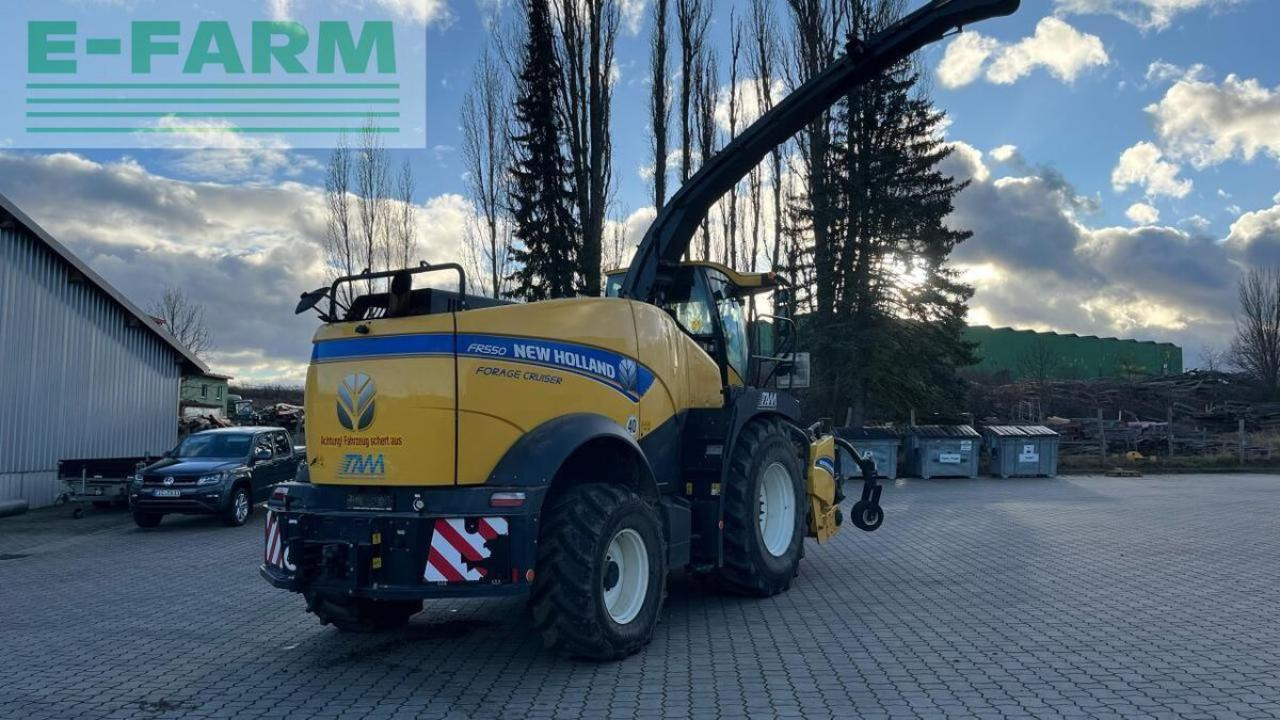 New Holland fr 550 häcksler inkl. pickup und maisgebiss - Exakthack: bild 2 New Holland fr 550 häcksler inkl. pickup und maisgebiss - Exakthack: bild 2
