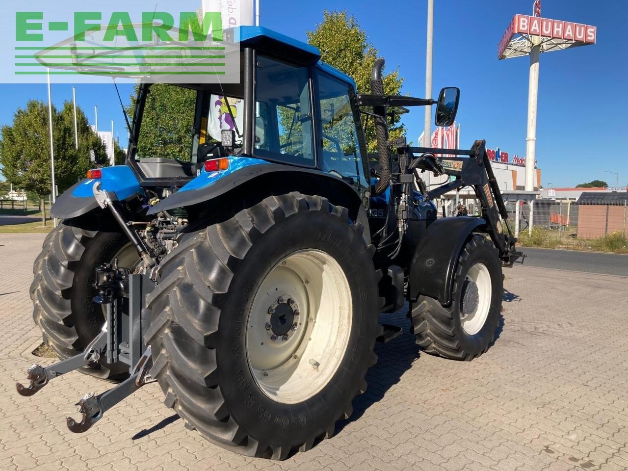New Holland m 135 - Traktor: bild 5 New Holland m 135 - Traktor: bild 5
