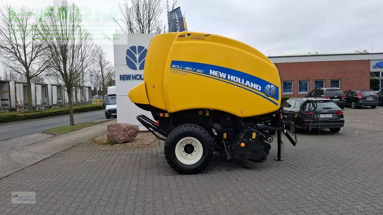 New Holland rb 180 - Fyrkantspress: bild 2 New Holland rb 180 - Fyrkantspress: bild 2