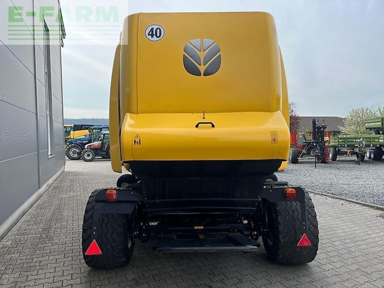 New Holland rb 180 c - Fyrkantspress: bild 3 New Holland rb 180 c - Fyrkantspress: bild 3