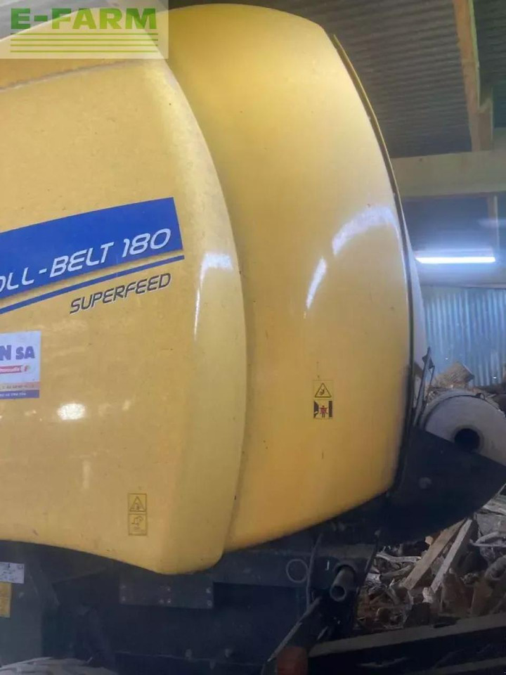 New Holland roll belt 180 - Fyrkantspress: bild 3 New Holland roll belt 180 - Fyrkantspress: bild 3