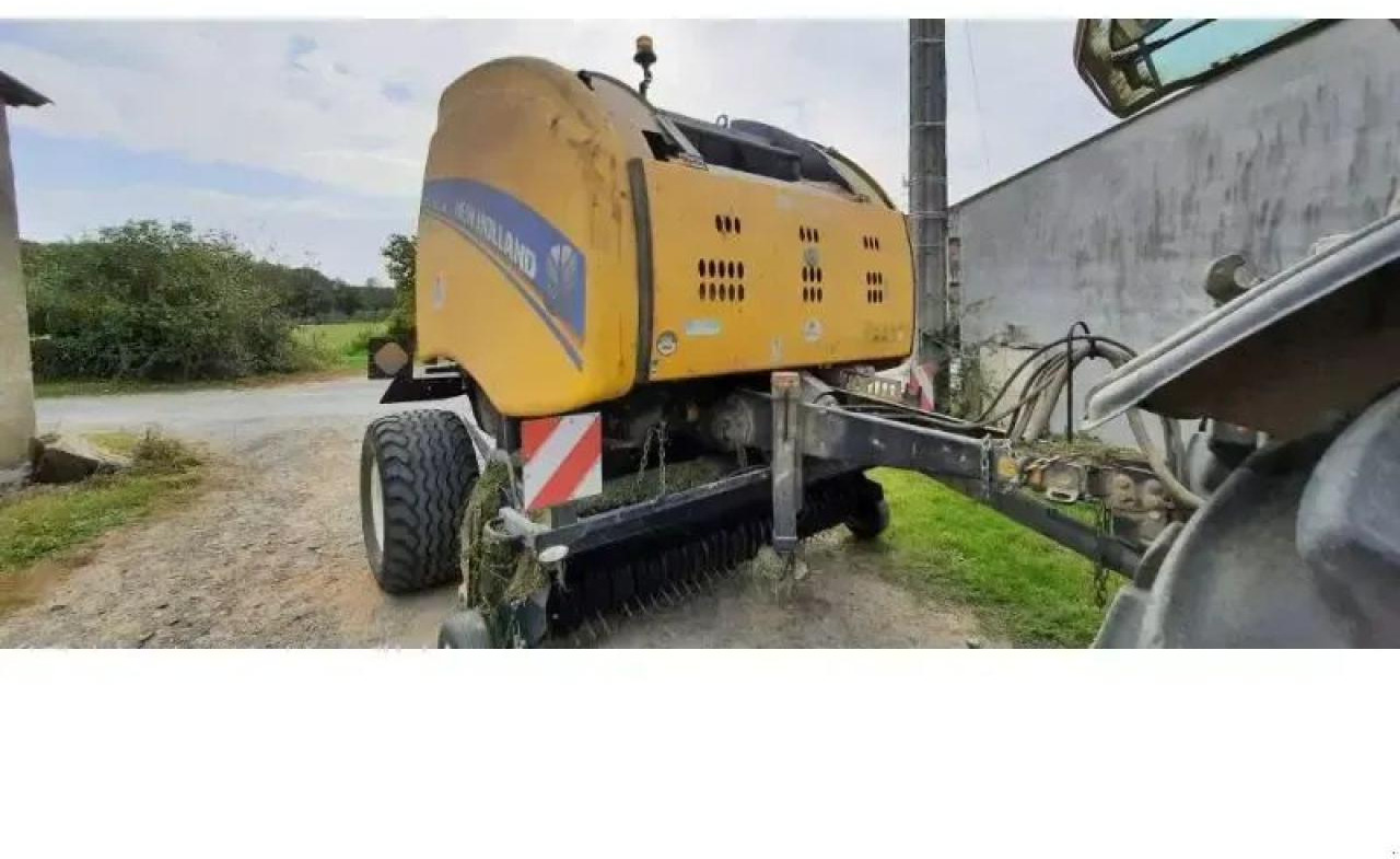 New Holland roll-belt180 - Fyrkantspress: bild 2 New Holland roll-belt180 - Fyrkantspress: bild 2