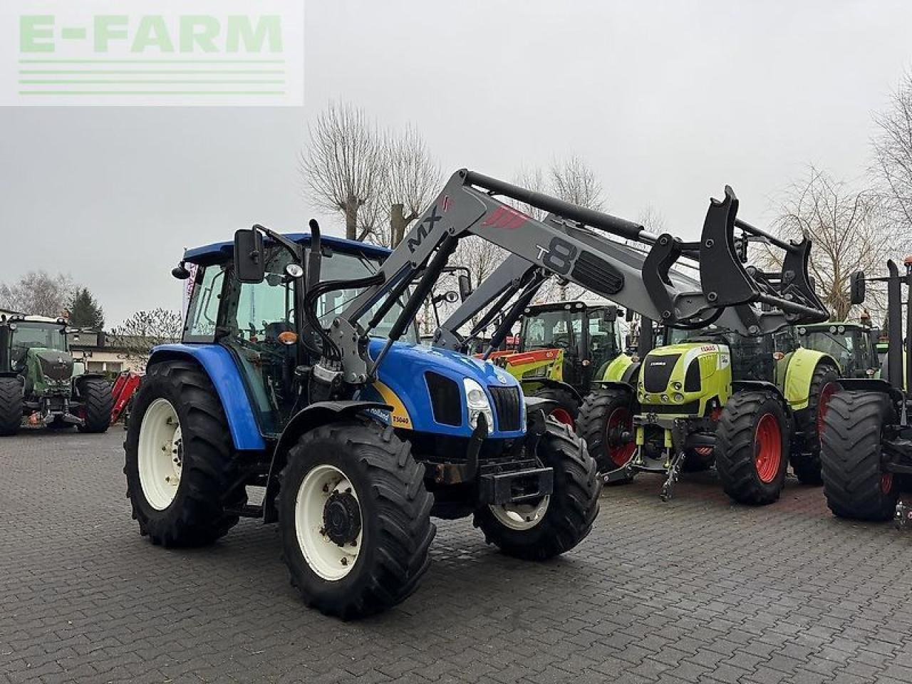New Holland t5040 + mx t8 - Traktor: bild 3 New Holland t5040 + mx t8 - Traktor: bild 3