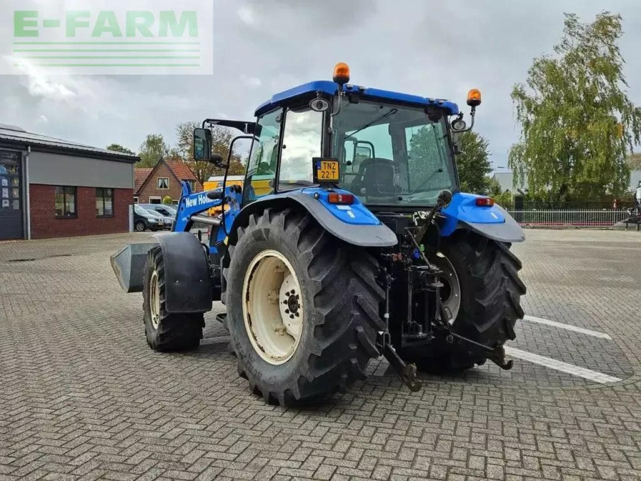 New Holland t5050 met frontlader - Traktor: bild 5 New Holland t5050 met frontlader - Traktor: bild 5