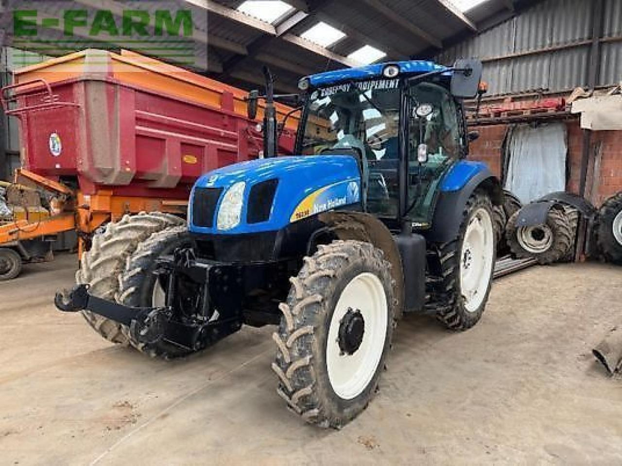 New Holland t6030 - Traktor: bild 1 New Holland t6030 - Traktor: bild 1