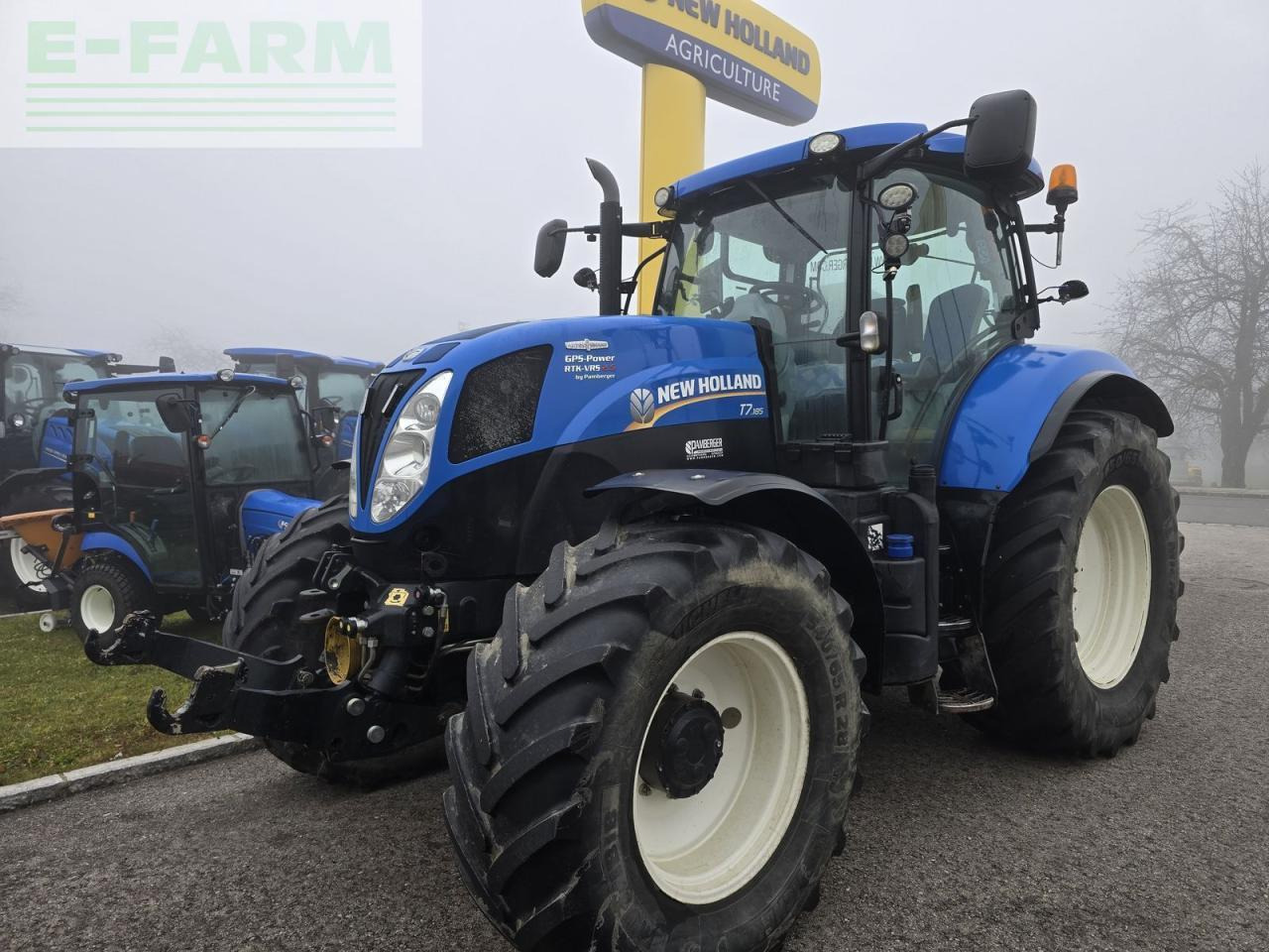 New Holland t7.185 auto command - Traktor: bild 1 New Holland t7.185 auto command - Traktor: bild 1