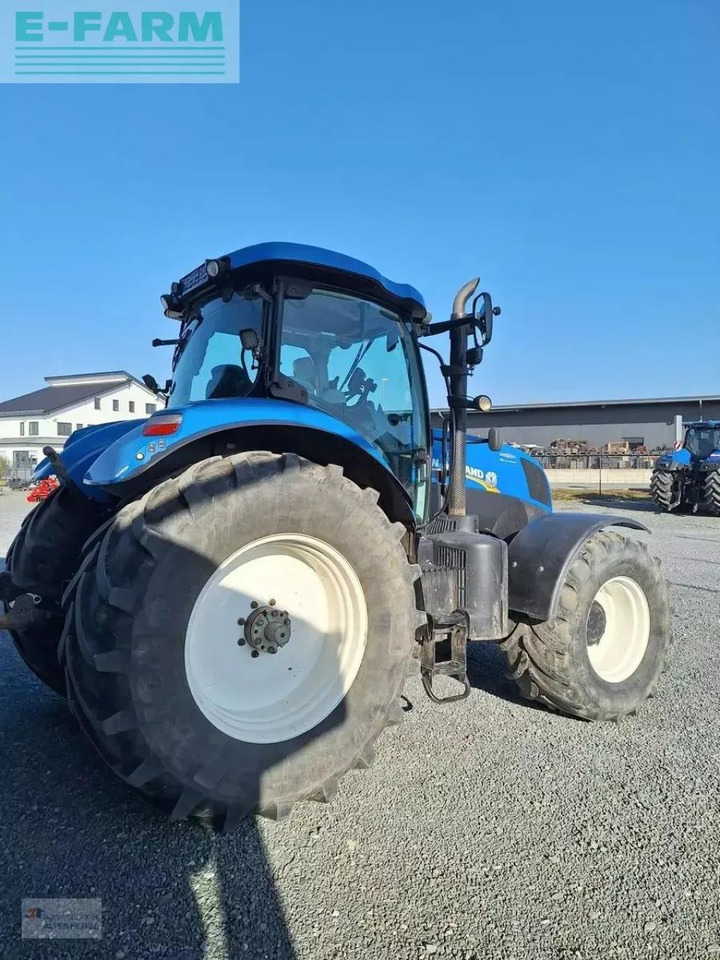 New Holland t7.210 ac - Traktor: bild 2 New Holland t7.210 ac - Traktor: bild 2