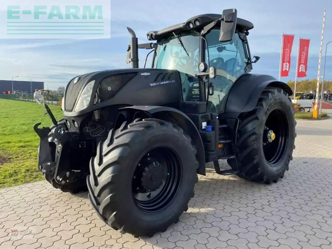 New Holland t7.230 auto command mit rtk - Traktor: bild 1 New Holland t7.230 auto command mit rtk - Traktor: bild 1