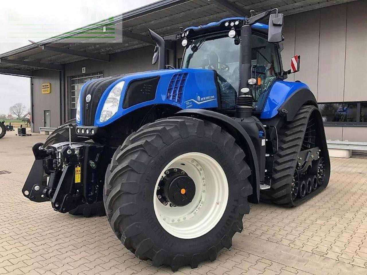 New Holland t8.410 plmi ultracommand track - Traktor: bild 4 New Holland t8.410 plmi ultracommand track - Traktor: bild 4