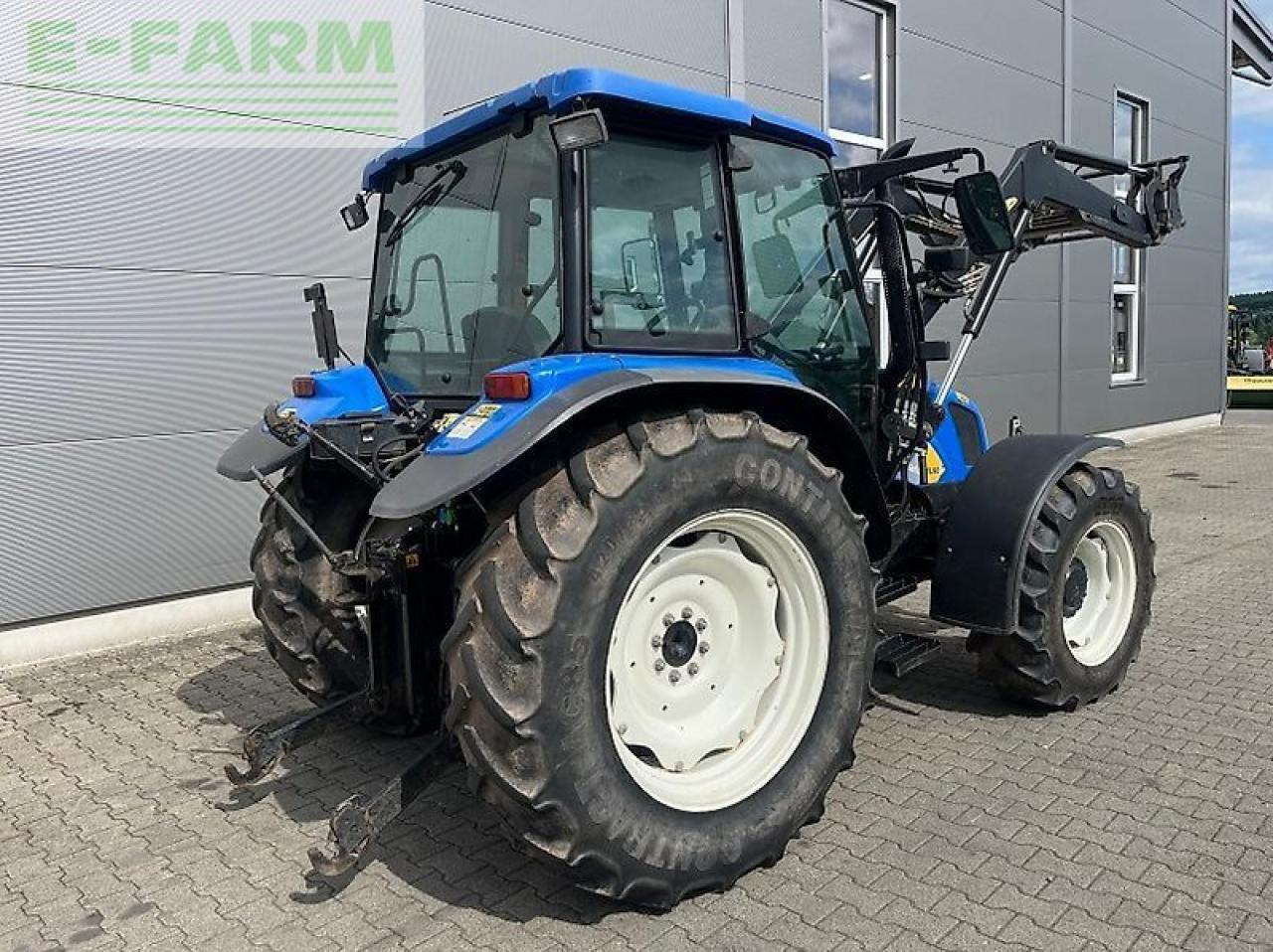 New Holland tl 90 a A - Traktor: bild 3 New Holland tl 90 a A - Traktor: bild 3