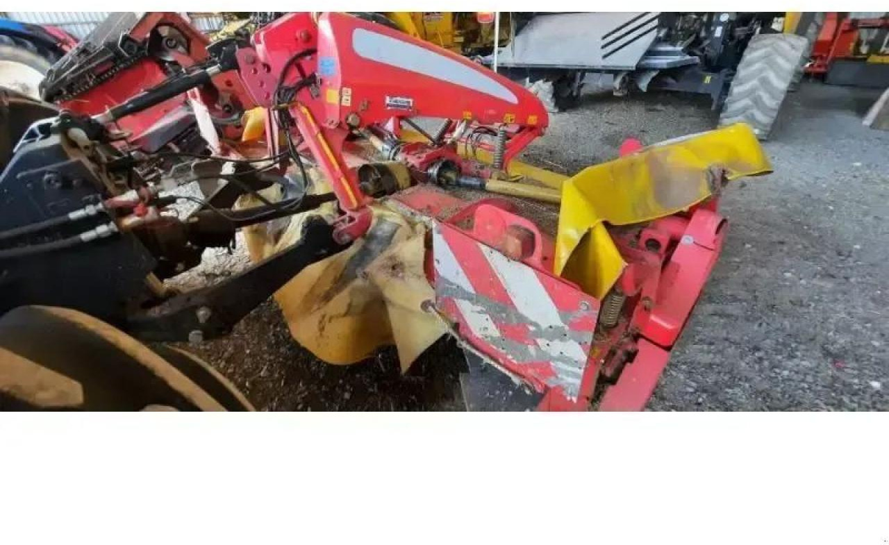 Pöttinger novacatx8 - Slåttermaskin: bild 1 Pöttinger novacatx8 - Slåttermaskin: bild 1