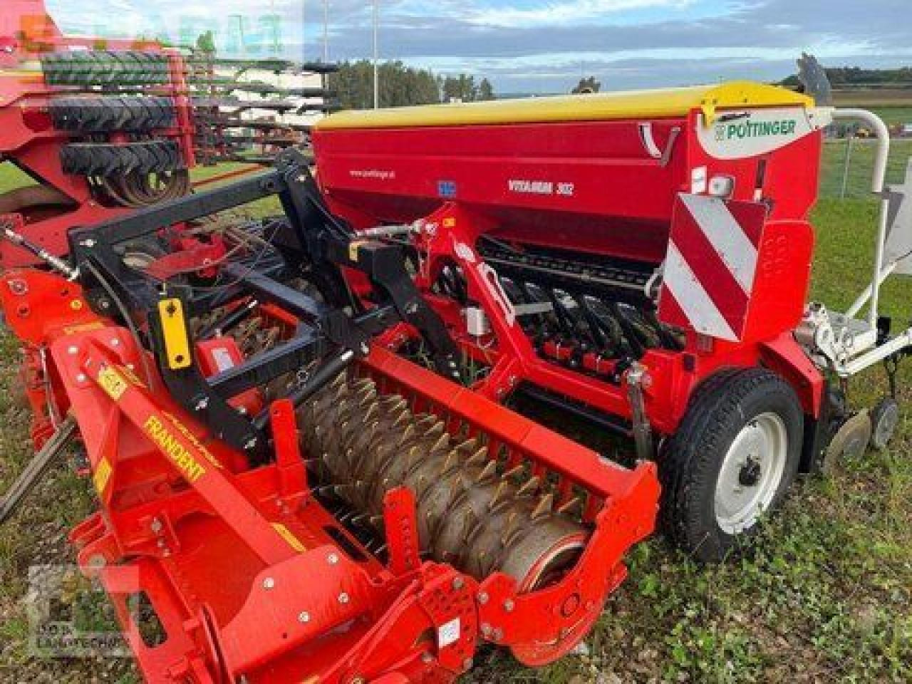 Pöttinger pöttinger vitasem 302 + fradent kreiselegge r303 - Såmaskin: bild 3 Pöttinger pöttinger vitasem 302 + fradent kreiselegge r303 - Såmaskin: bild 3