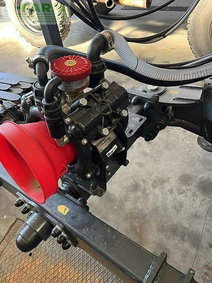 PremiumLTD 2521 b-pro - Bogserad spruta: bild 5 PremiumLTD 2521 b-pro - Bogserad spruta: bild 5