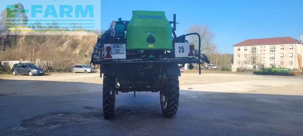 Tecnoma tecnis 3100 - Bogserad spruta: bild 5 Tecnoma tecnis 3100 - Bogserad spruta: bild 5