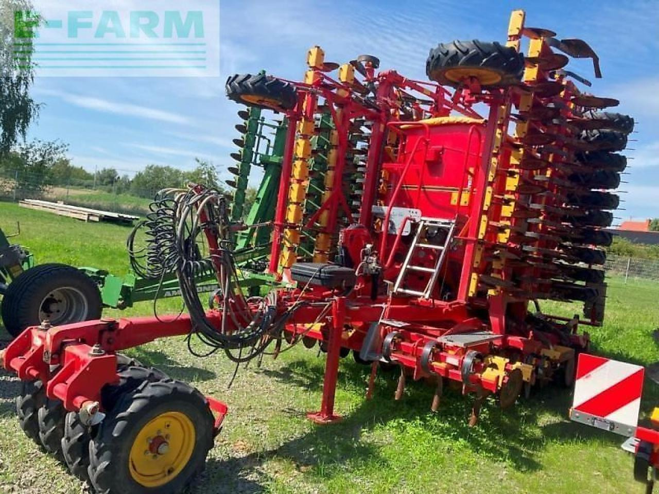 Väderstad gebr. rapid 800s - Såmaskin: bild 2 Väderstad gebr. rapid 800s - Såmaskin: bild 2