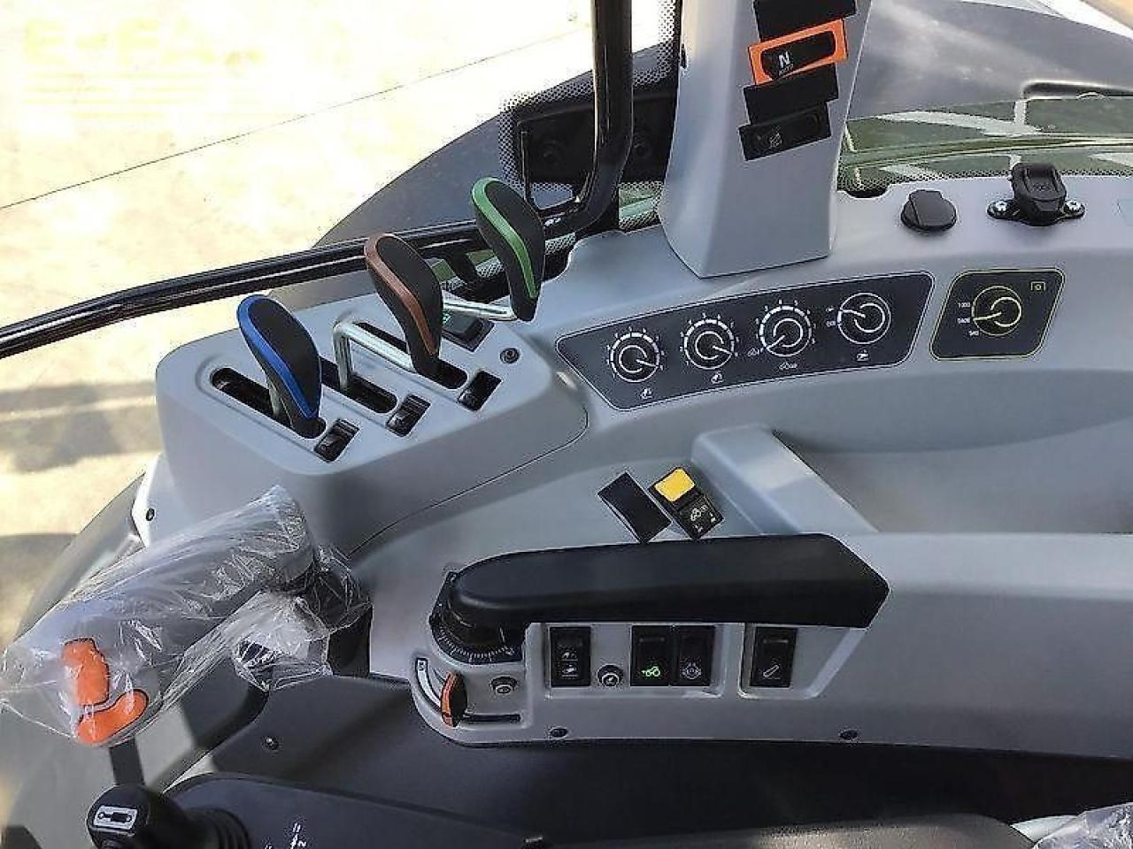 Traktor Valtra a115 mh4: bild 11 Traktor Valtra a115 mh4: bild 11