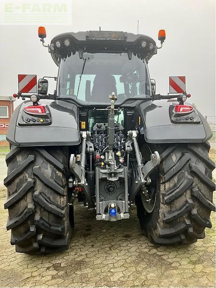 Valtra s324 smarttouch mr19 - Traktor: bild 3 Valtra s324 smarttouch mr19 - Traktor: bild 3