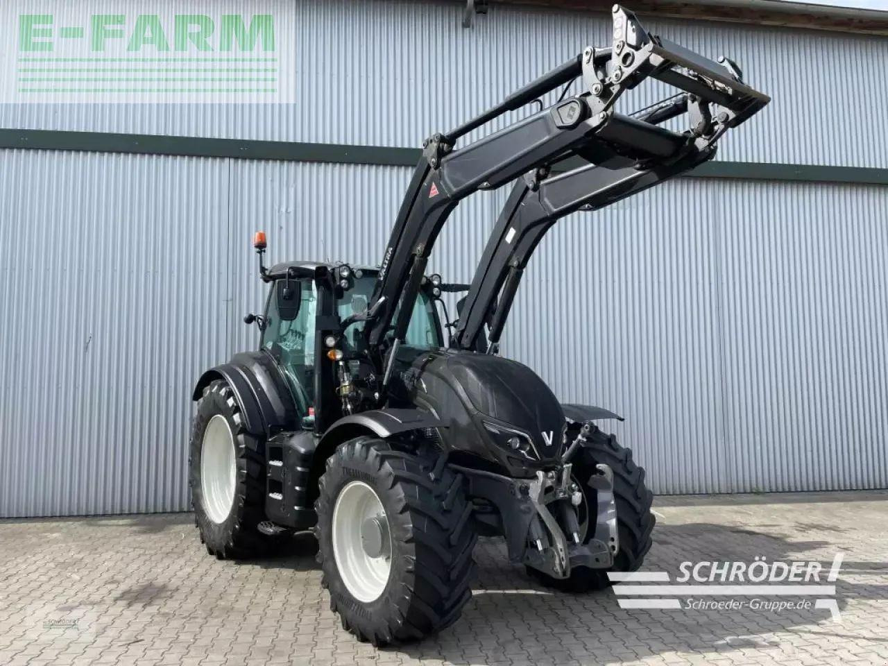 Valtra t 174 ea - Traktor: bild 1 Valtra t 174 ea - Traktor: bild 1