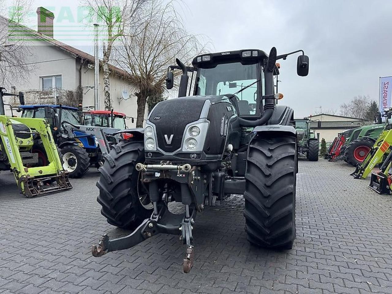 Valtra t153 hitech HiTech - Traktor: bild 2 Valtra t153 hitech HiTech - Traktor: bild 2