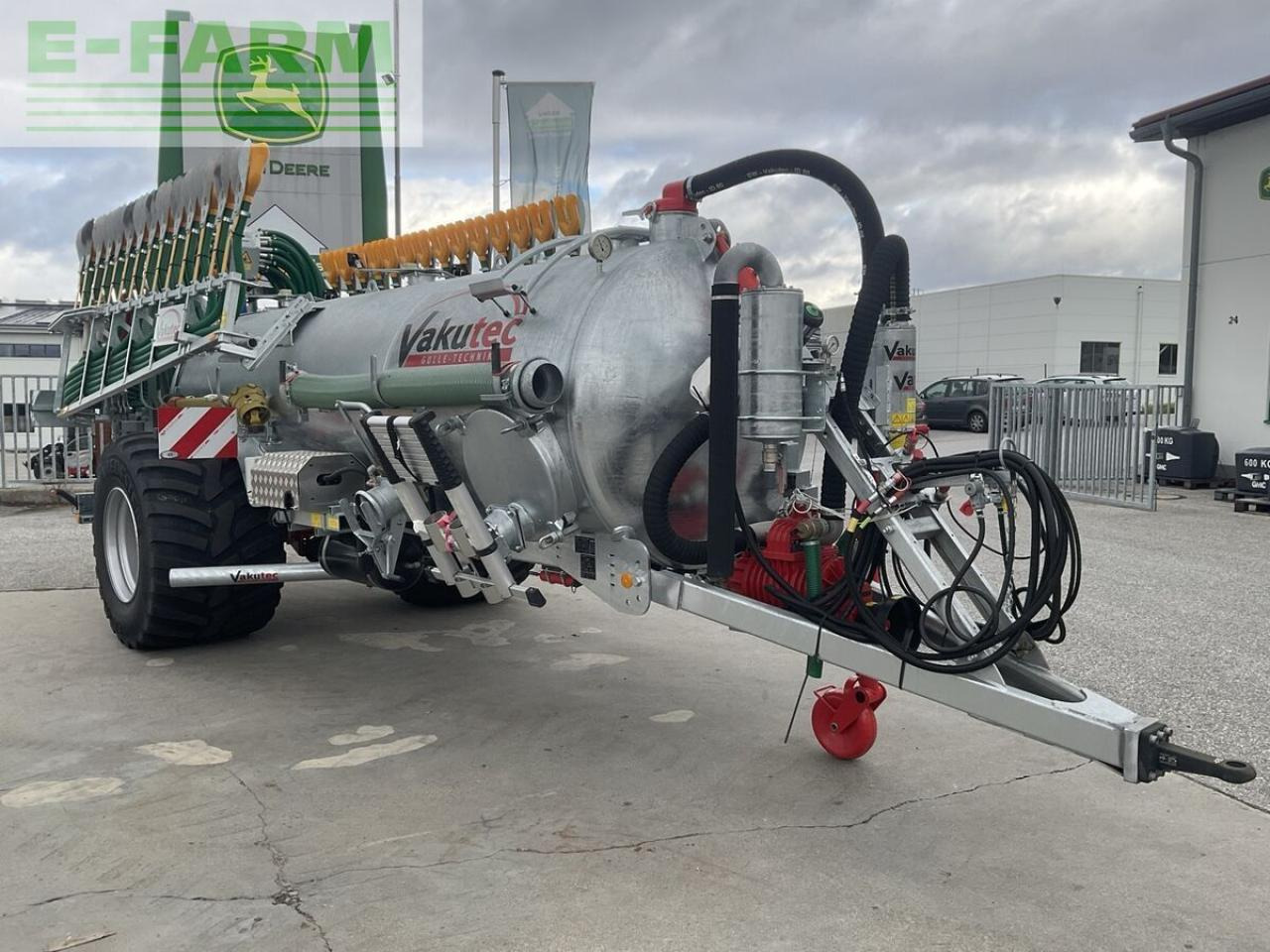 Va 7300 - Gödseltunna: bild 2 Va 7300 - Gödseltunna: bild 2