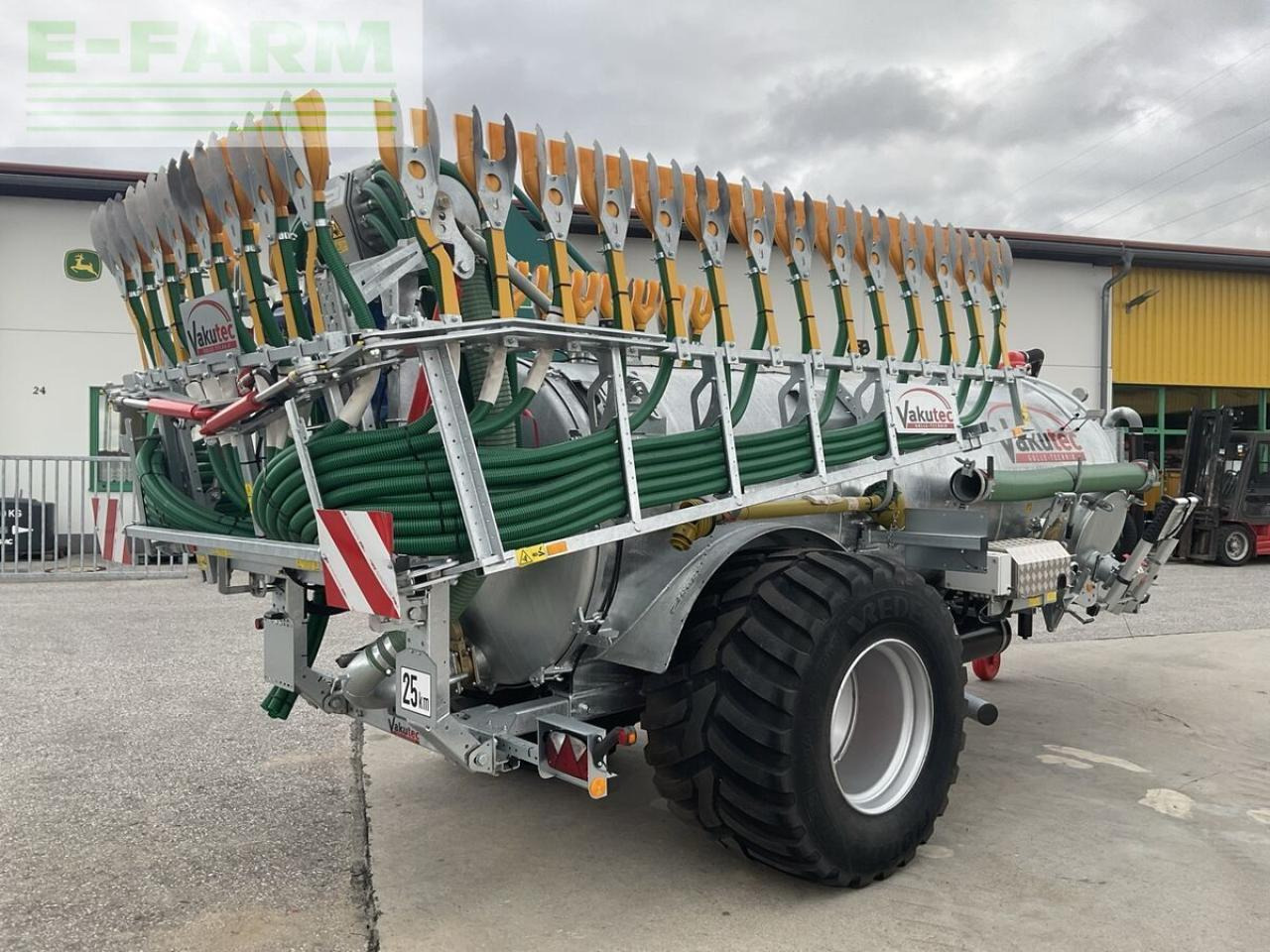 Va 7300 - Gödseltunna: bild 3 Va 7300 - Gödseltunna: bild 3