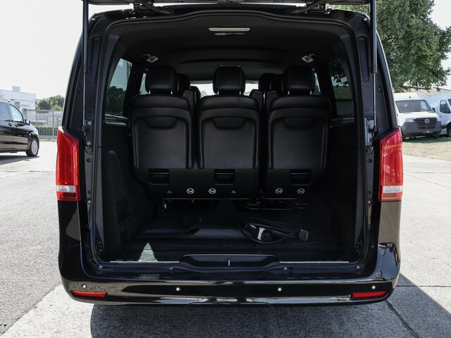 MERCEDES-BENZ EQV 300 Avantgarde,Extralang,8-Sitzer,Taxi Paket... - Persontransport, El transportbil: bild 2 MERCEDES-BENZ EQV 300 Avantgarde,Extralang,8-Sitzer,Taxi Paket... - Persontransport, El transportbil: bild 2