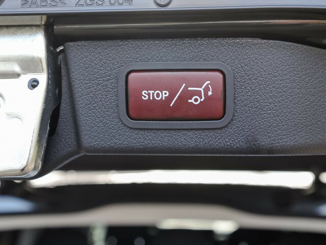 MERCEDES-BENZ EQV 300 lang,7Sitze,Schiebetür elektrisch,LED... - Minibuss, Elbuss: bild 3 MERCEDES-BENZ EQV 300 lang,7Sitze,Schiebetür elektrisch,LED... - Minibuss, Elbuss: bild 3