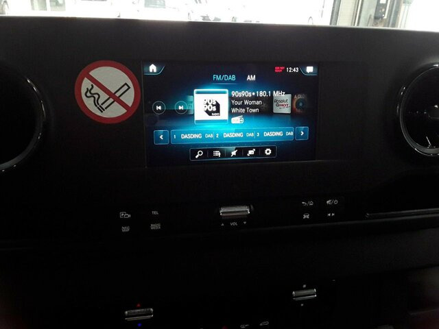 MERCEDES-BENZ Sprinter 315 Maxi,MBUX,Kamera,Tempomat... - Skåpbil: bild 2 MERCEDES-BENZ Sprinter 315 Maxi,MBUX,Kamera,Tempomat... - Skåpbil: bild 2