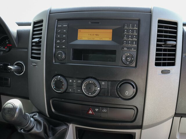 MERCEDES-BENZ Sprinter 316CDI Pritsche,Allrad,Klima... - Transportbil med flak: bild 3 MERCEDES-BENZ Sprinter 316CDI Pritsche,Allrad,Klima... - Transportbil med flak: bild 3