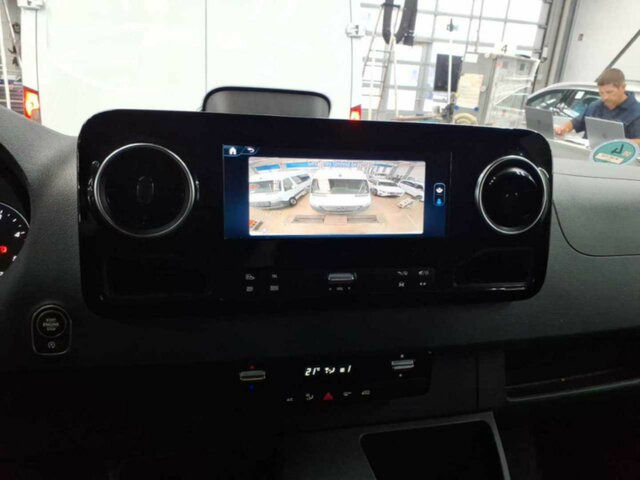 MERCEDES-BENZ Sprinter 317 CDI,3665mm,Automatik,Kamera... - Skåpbil: bild 2 MERCEDES-BENZ Sprinter 317 CDI,3665mm,Automatik,Kamera... - Skåpbil: bild 2