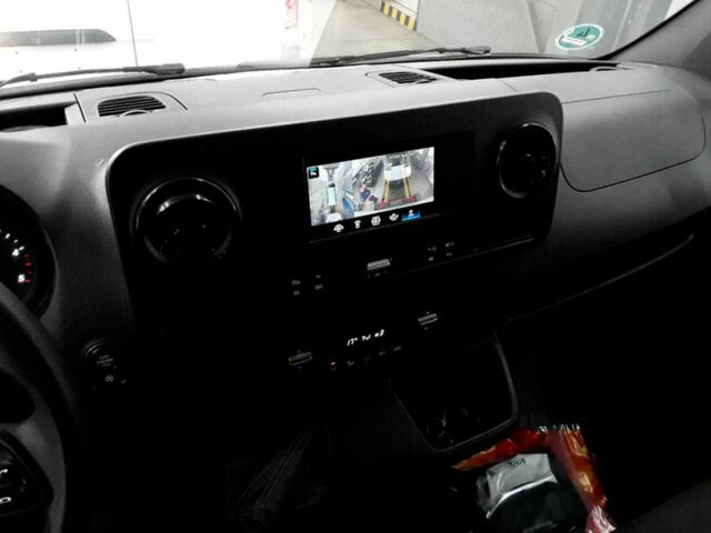 MERCEDES-BENZ Sprinter 317 CDI Kasten,L2H2,MBUX,Kamera... - Skåpbil: bild 2 MERCEDES-BENZ Sprinter 317 CDI Kasten,L2H2,MBUX,Kamera... - Skåpbil: bild 2