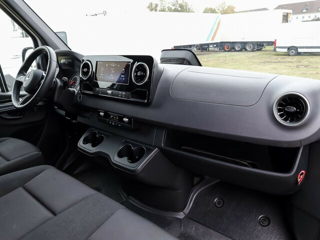 MERCEDES-BENZ Sprinter 317 Maxi,9GTronic,MBUX,Kamera... - Skåpbil: bild 4 MERCEDES-BENZ Sprinter 317 Maxi,9GTronic,MBUX,Kamera... - Skåpbil: bild 4