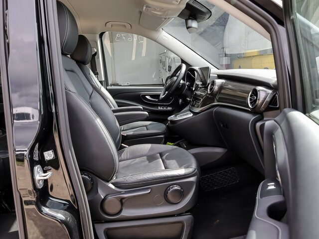 MERCEDES-BENZ V 300 Avantgarde,Extralang,Allrad,2elSchiebetür... - Minibuss, Persontransport: bild 5 MERCEDES-BENZ V 300 Avantgarde,Extralang,Allrad,2elSchiebetür... - Minibuss, Persontransport: bild 5