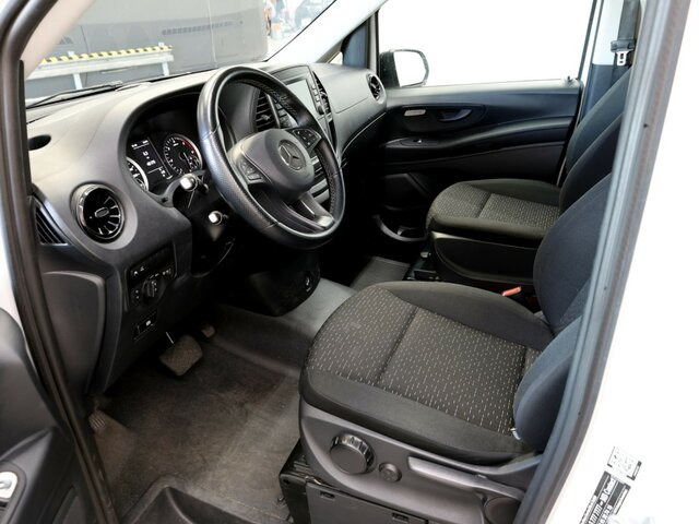 MERCEDES-BENZ Vito 114 TourerPro,Extralang,8Sitzer,Automatik... - Persontransport: bild 2 MERCEDES-BENZ Vito 114 TourerPro,Extralang,8Sitzer,Automatik... - Persontransport: bild 2