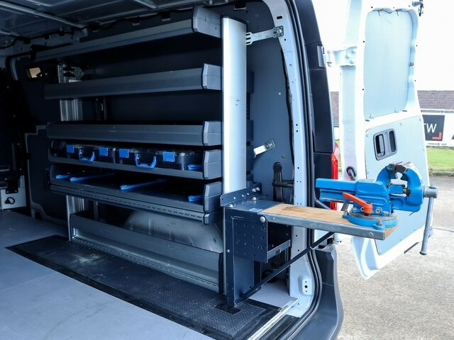 MERCEDES-BENZ Vito114CDI KA Extralang ,Klima,Sortimo,AHK... - Små skåpbil: bild 2 MERCEDES-BENZ Vito114CDI KA Extralang ,Klima,Sortimo,AHK... - Små skåpbil: bild 2