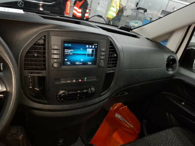 MERCEDES-BENZ Vito116CDI KA Extralang,Automatik,Klima,Kamera... - Små skåpbil: bild 5 MERCEDES-BENZ Vito116CDI KA Extralang,Automatik,Klima,Kamera... - Små skåpbil: bild 5