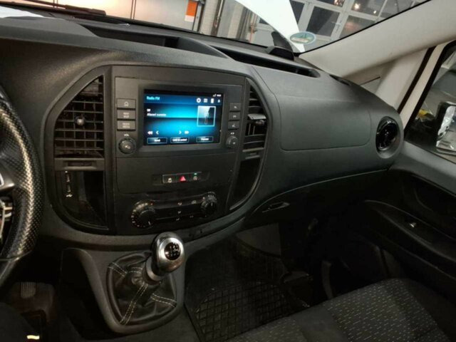 MERCEDES-BENZ Vito116CDI KA Extralang,Klima,Kamera,Tempomat... - Små skåpbil: bild 5 MERCEDES-BENZ Vito116CDI KA Extralang,Klima,Kamera,Tempomat... - Små skåpbil: bild 5