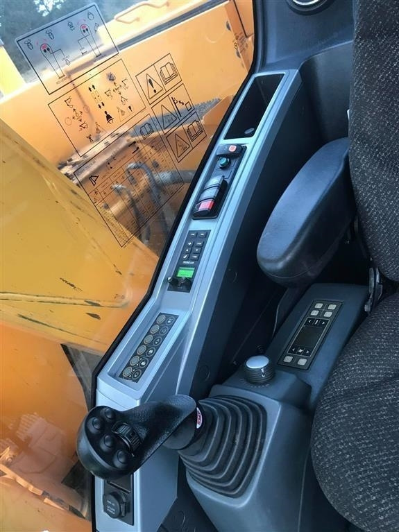 Bandgrävare Hyundai 125LCR-9A: bild 9