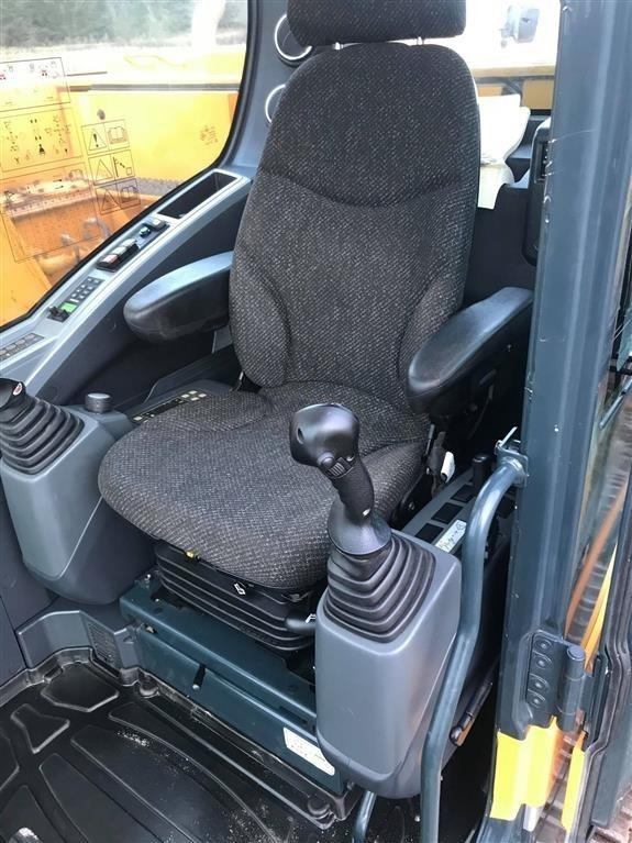 Bandgrävare Hyundai 125LCR-9A: bild 7