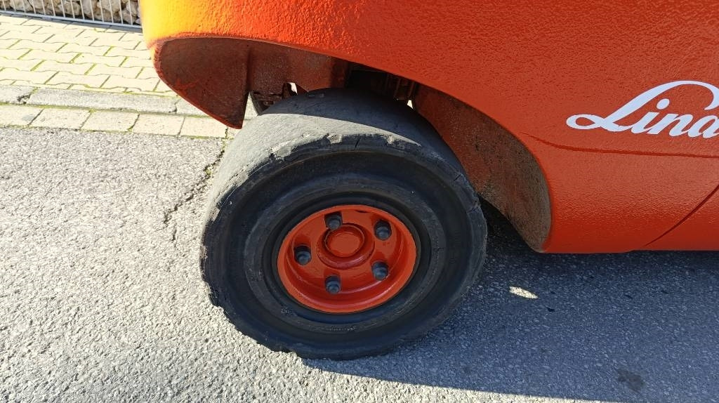 Dieseltruck Linde H 30 D, Duplex, Zusatzhydraulik, Palettengabel: bild 24 Dieseltruck Linde H 30 D, Duplex, Zusatzhydraulik, Palettengabel: bild 24