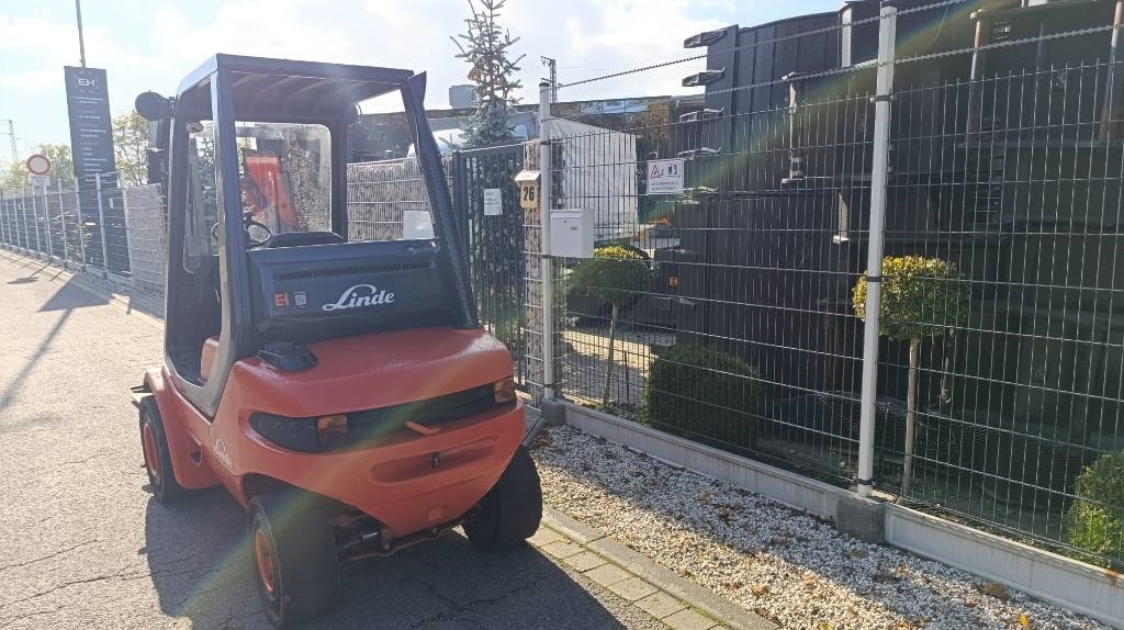 Dieseltruck Linde H 30 D, Duplex, Zusatzhydraulik, Palettengabel: bild 6 Dieseltruck Linde H 30 D, Duplex, Zusatzhydraulik, Palettengabel: bild 6