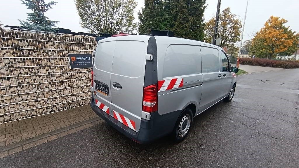 Mercedes-Benz Vito 114 CDI Werkstattschränke, Standheizung, PDC  - Volymskåp: bild 5 Mercedes-Benz Vito 114 CDI Werkstattschränke, Standheizung, PDC  - Volymskåp: bild 5