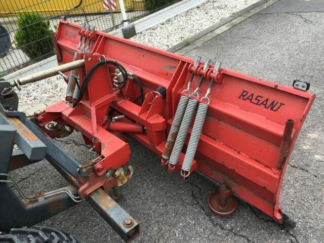 Rasant KT 9045 Kombi Trak Winterdienst Frontlad - Plogbil: bild 5 Rasant KT 9045 Kombi Trak Winterdienst Frontlad - Plogbil: bild 5