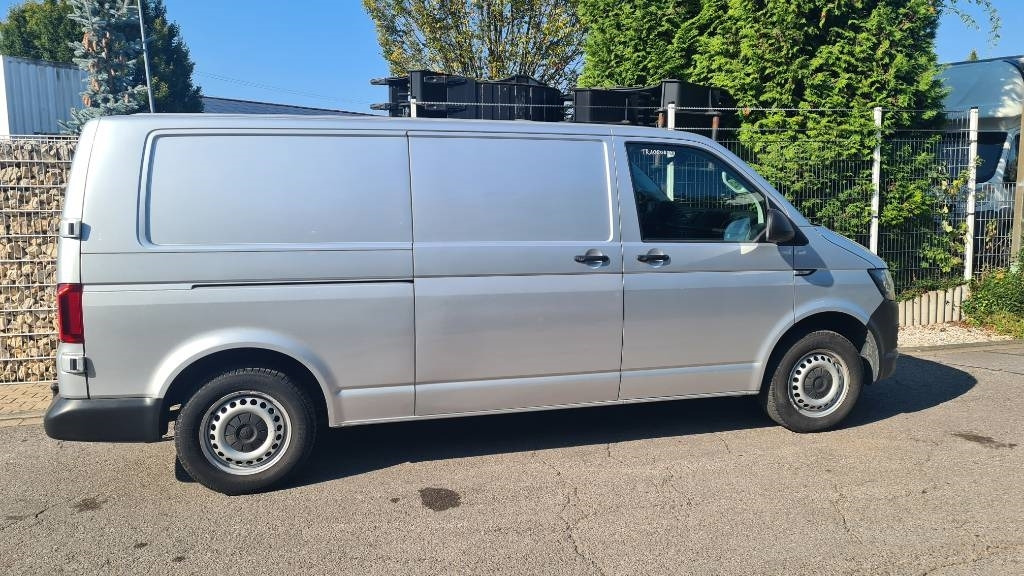 Volkswagen T5 2.0 TDI, Kasten, Werkstattschränke, Klima, AHK - Volymskåp: bild 3 Volkswagen T5 2.0 TDI, Kasten, Werkstattschränke, Klima, AHK - Volymskåp: bild 3