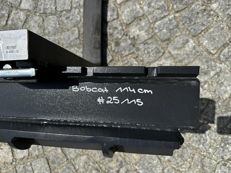 Big Palettengabel mit Bobcat 114cm Aufnahme - Gafflar för Materialhanteringsutrustning: bild 4 Big Palettengabel mit Bobcat 114cm Aufnahme - Gafflar för Materialhanteringsutrustning: bild 4